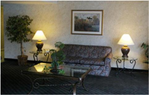 Wayne Inn Экстерьер фото